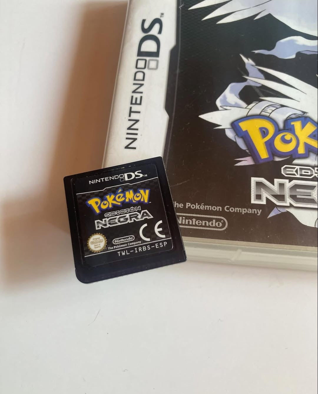 Pokémon Negro (seminuevo)